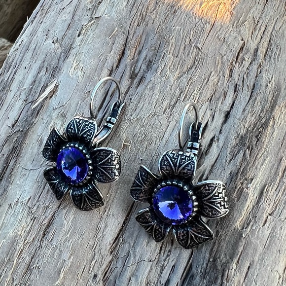 Handcrafted earrings with Swarovski crystal - Picture 2 of 5